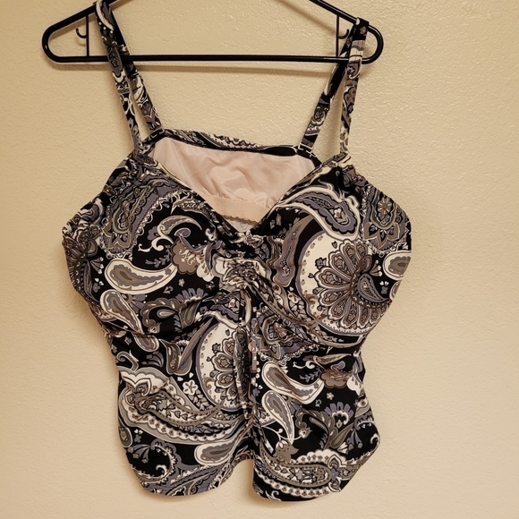 Lands' End Paisley Tankini Top - Picture 1 of 4
